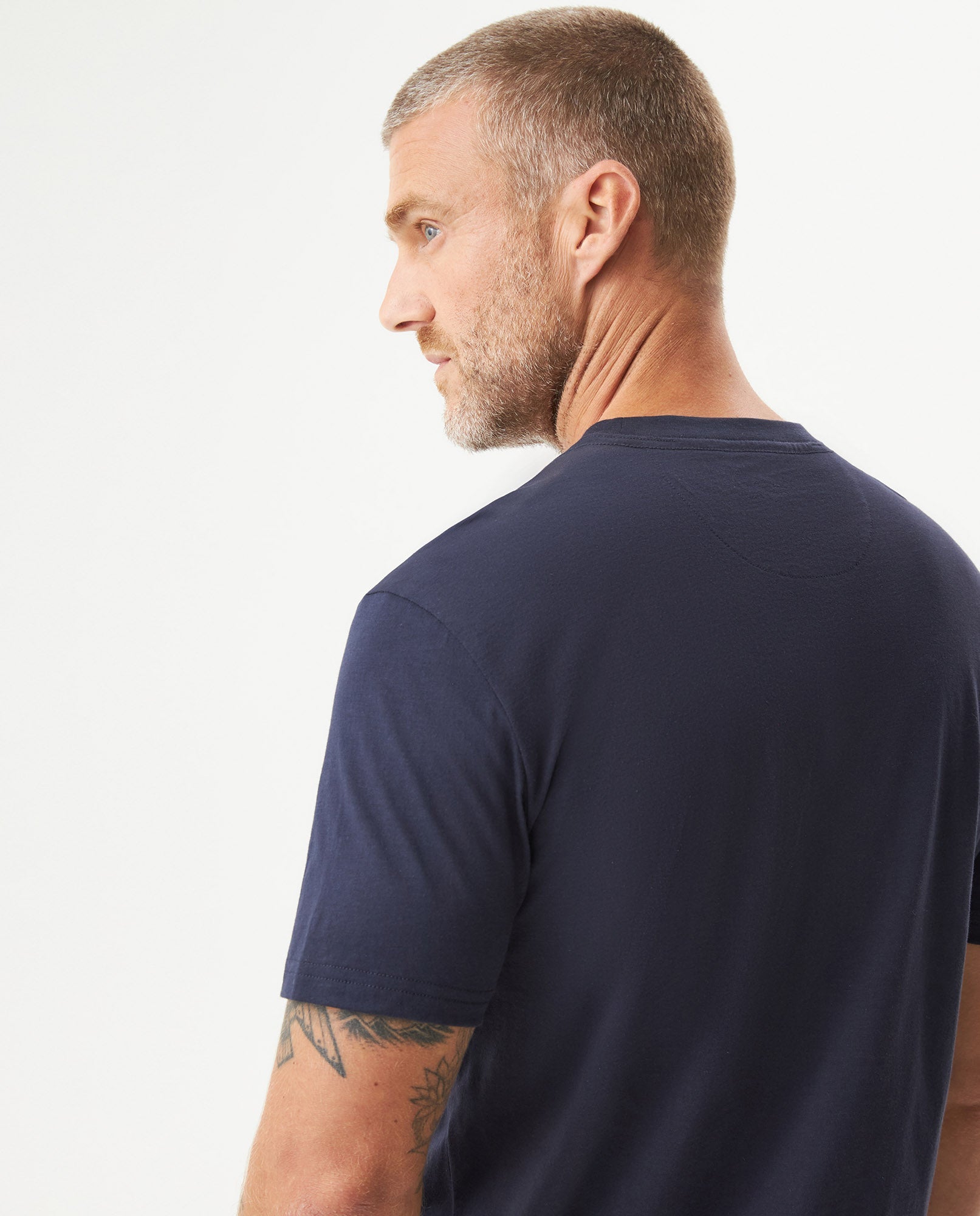 Men's Essential Slim Fit Short Sleeve T-shirt in Pima Cotton Heritage