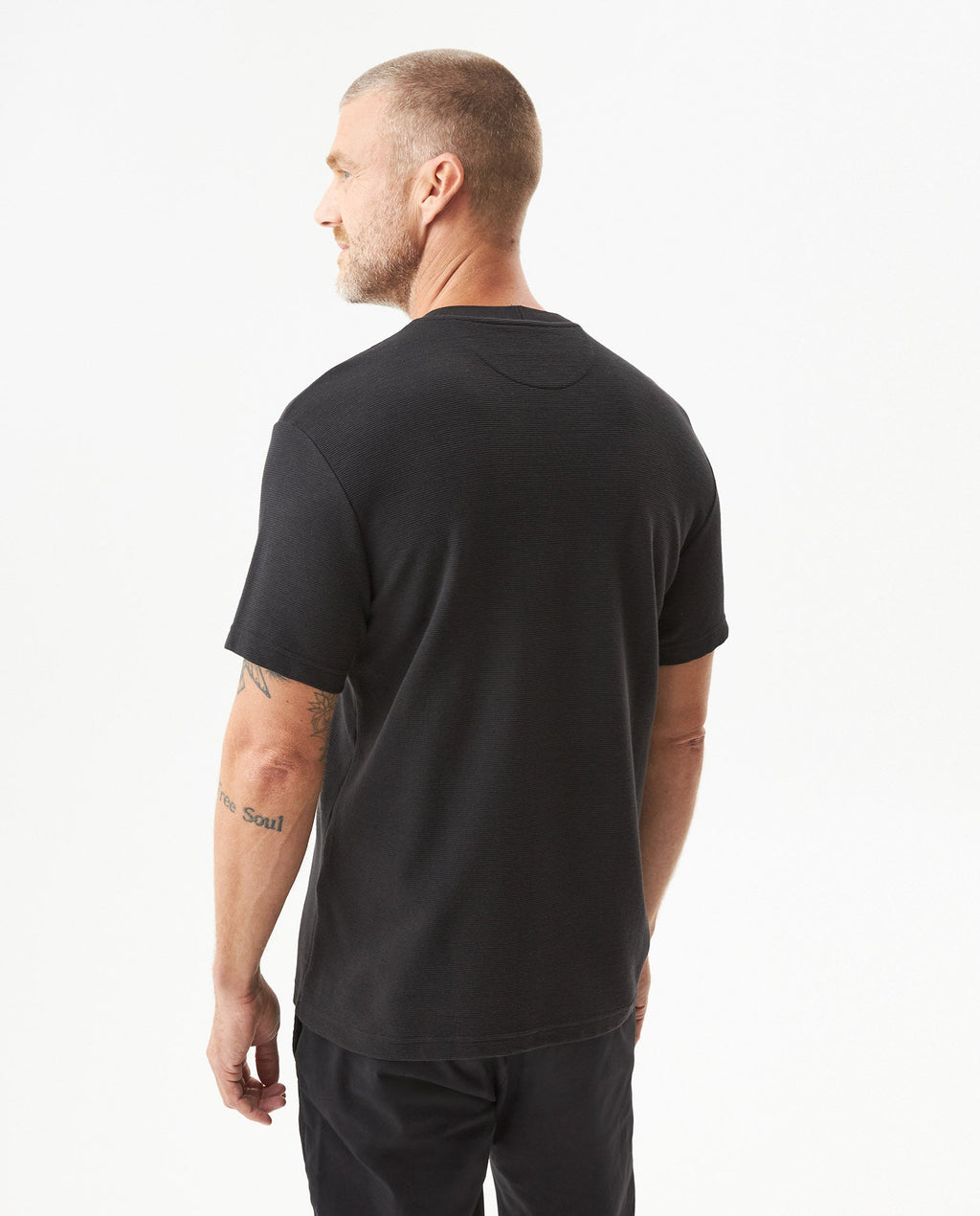 Men's Classic Fit Embroidered T-shirt in Cotton Moorings